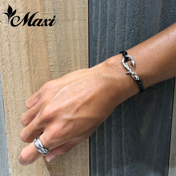 Black Chrome Silver 925] Hawaiian Fishhook Pendant /Round/Hand Engrav –  Maxi Hawaiian Jewelry マキシ ハワイアンジュエリー ハワイ本店