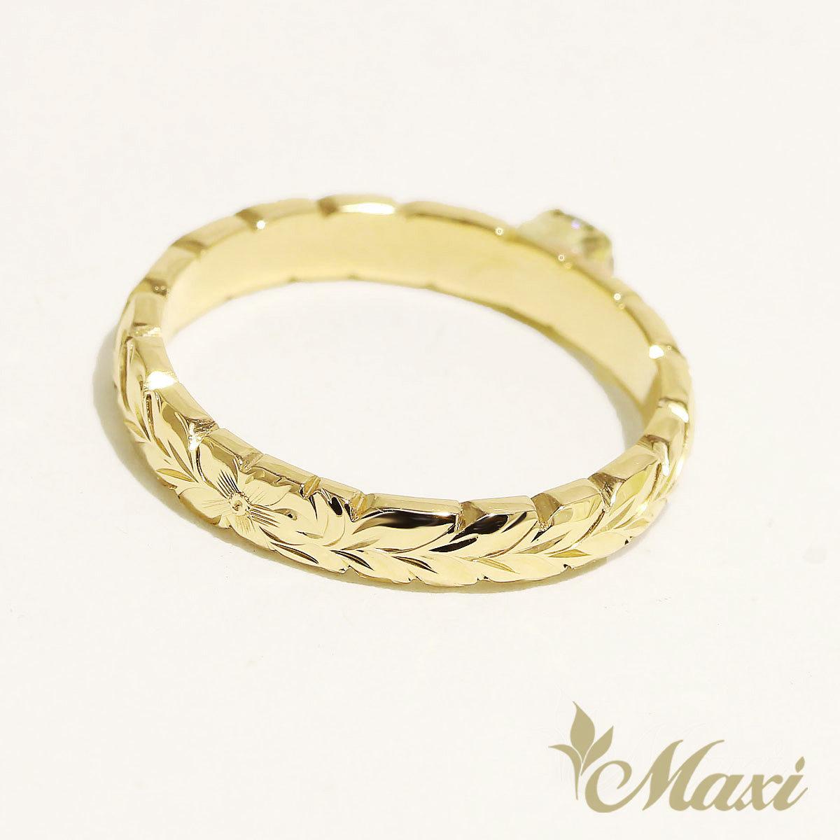0.11 Carat Lab-Grown Diamond Maile Leaf Ring [14K/18K Gold/Platinum]