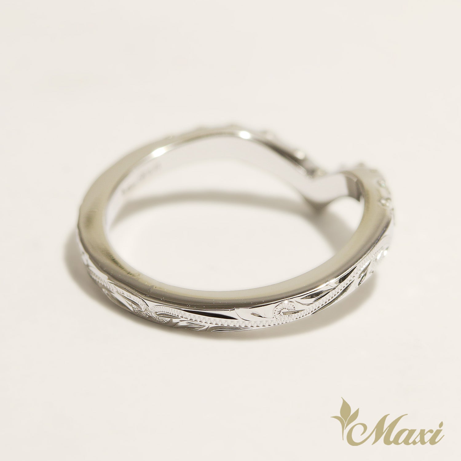 2mm Kohola Whale Tail_Half Eternity Diamond Ring [14K/18K Gold]